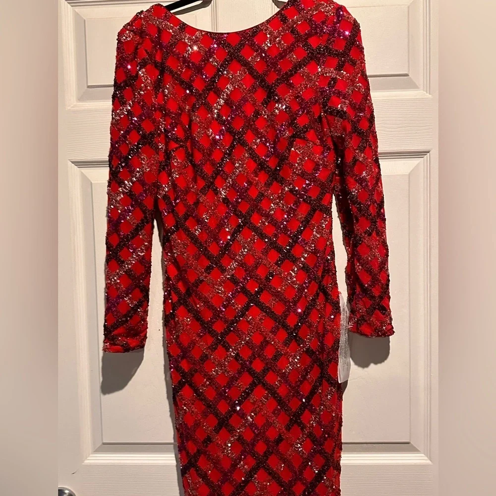 EMERY DRESS In Rouge Red Multi - Picture 5 of 7